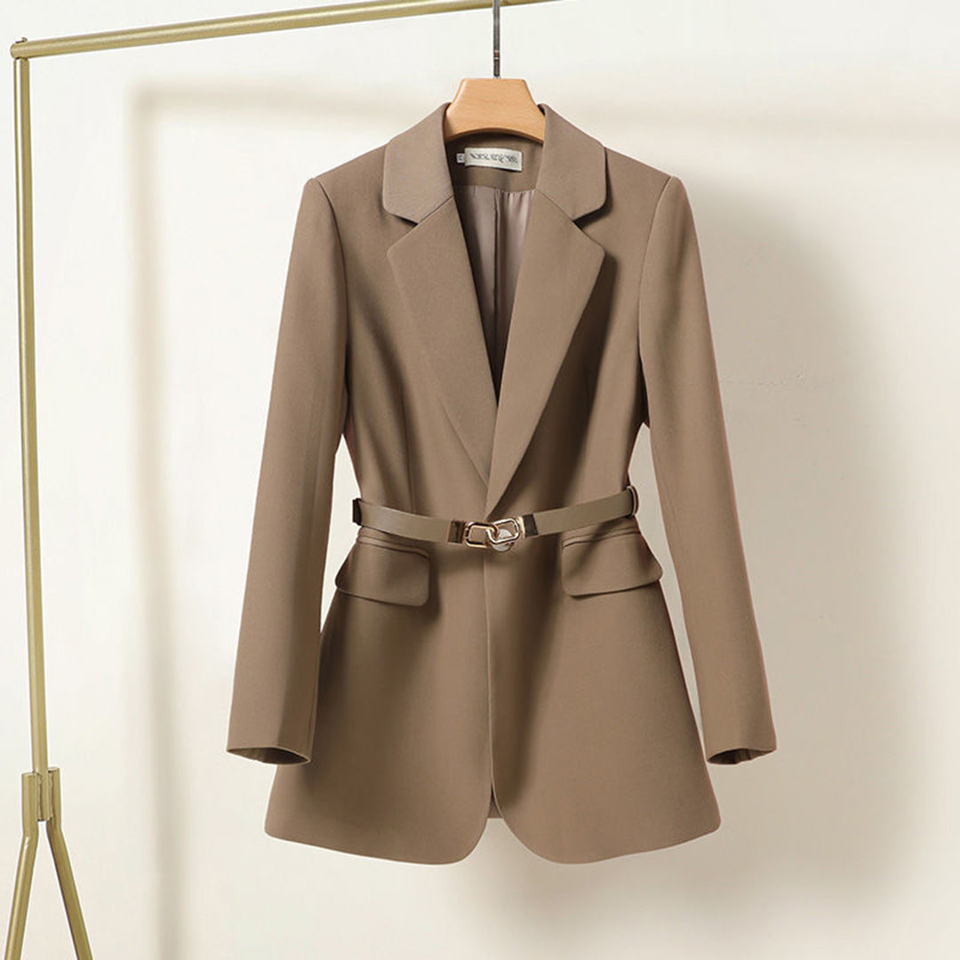 Sophia | Chic And Modern Tailored Blazer