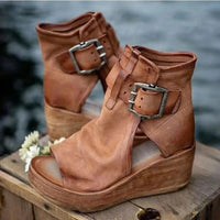 Mary | Bottines compensées chic à bout ouvert, avec détails de boucles vintage