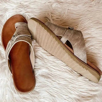 Freya | Lightweight and Supportive Orthopedic Sandal