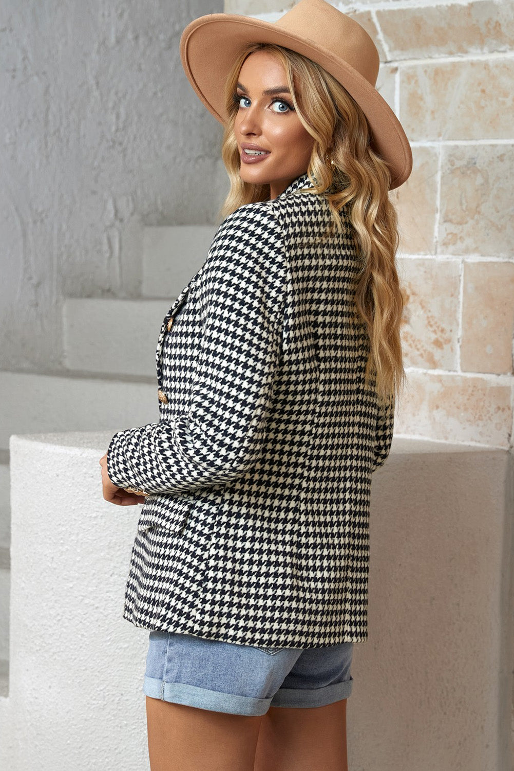 Gabriella | Chic And Classic Houndstooth Blazer